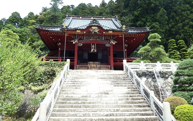 身延山久遠寺のお堂