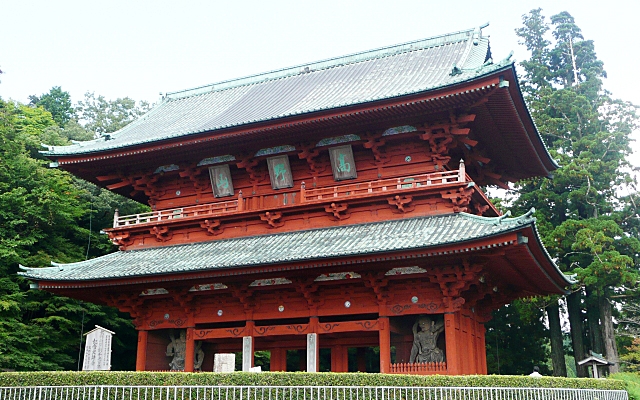 金剛峯寺の大門